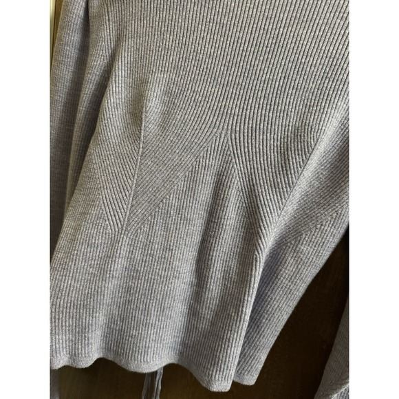 NWT Anthropologie Mock-Neck Lace-Up Open Back Sweater Black Small Light Purple - Picture 4 of 10